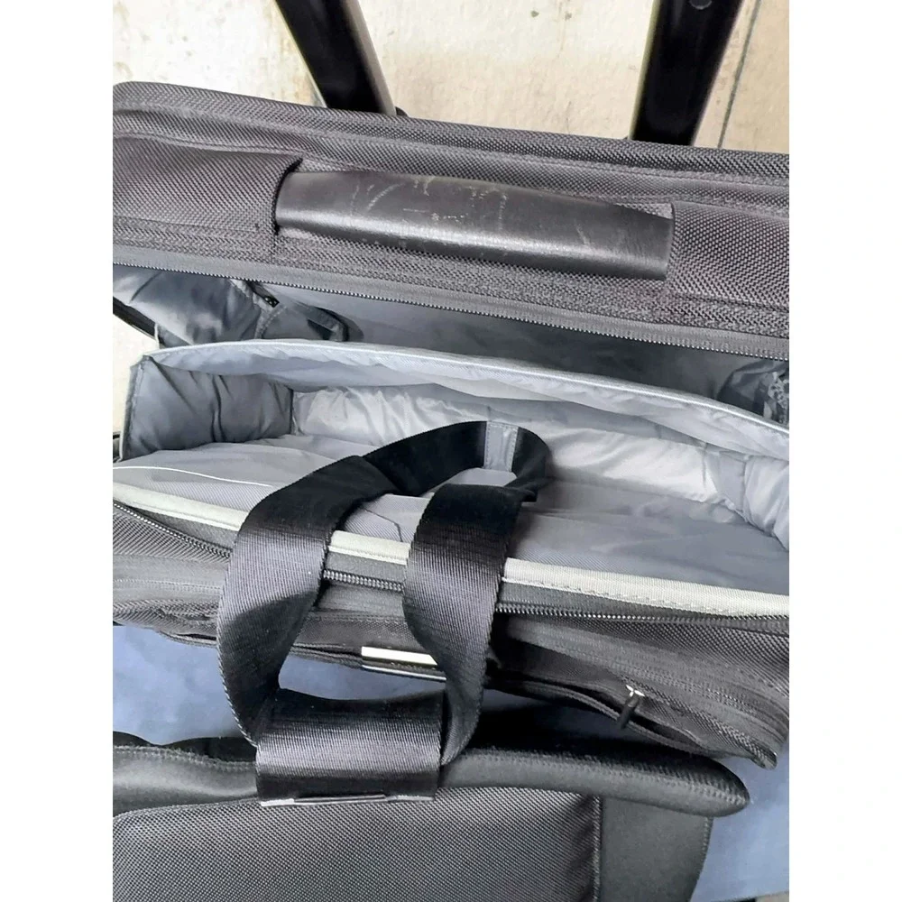 Briggs & Riley KR305-4 Rolling‎ Laptop Briefcase Carry On Business Travel Case
